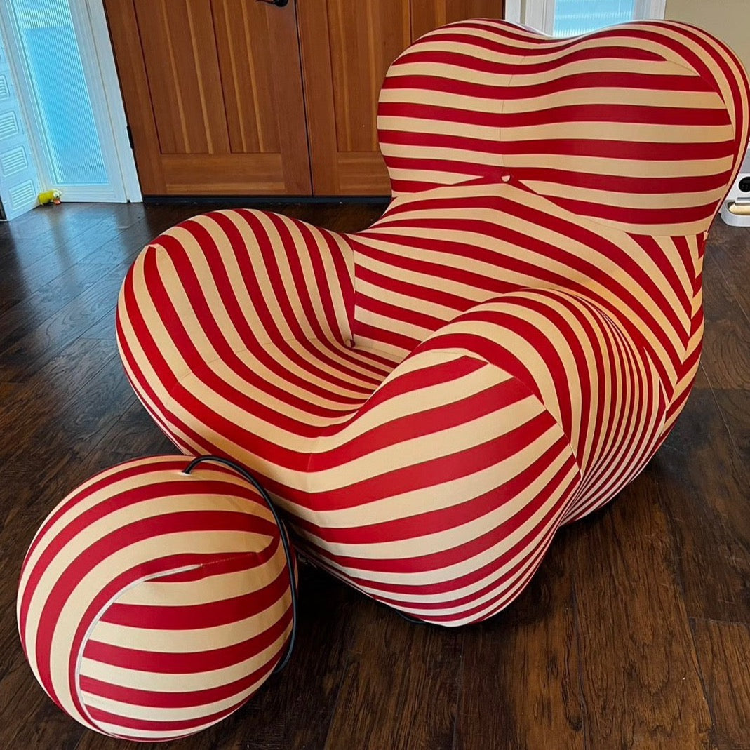 Huggy Style Sofa